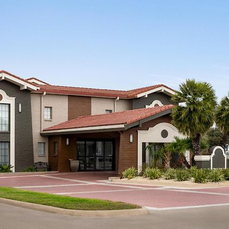 La Quinta Inn By Wyndham Victoria Εξωτερικό φωτογραφία