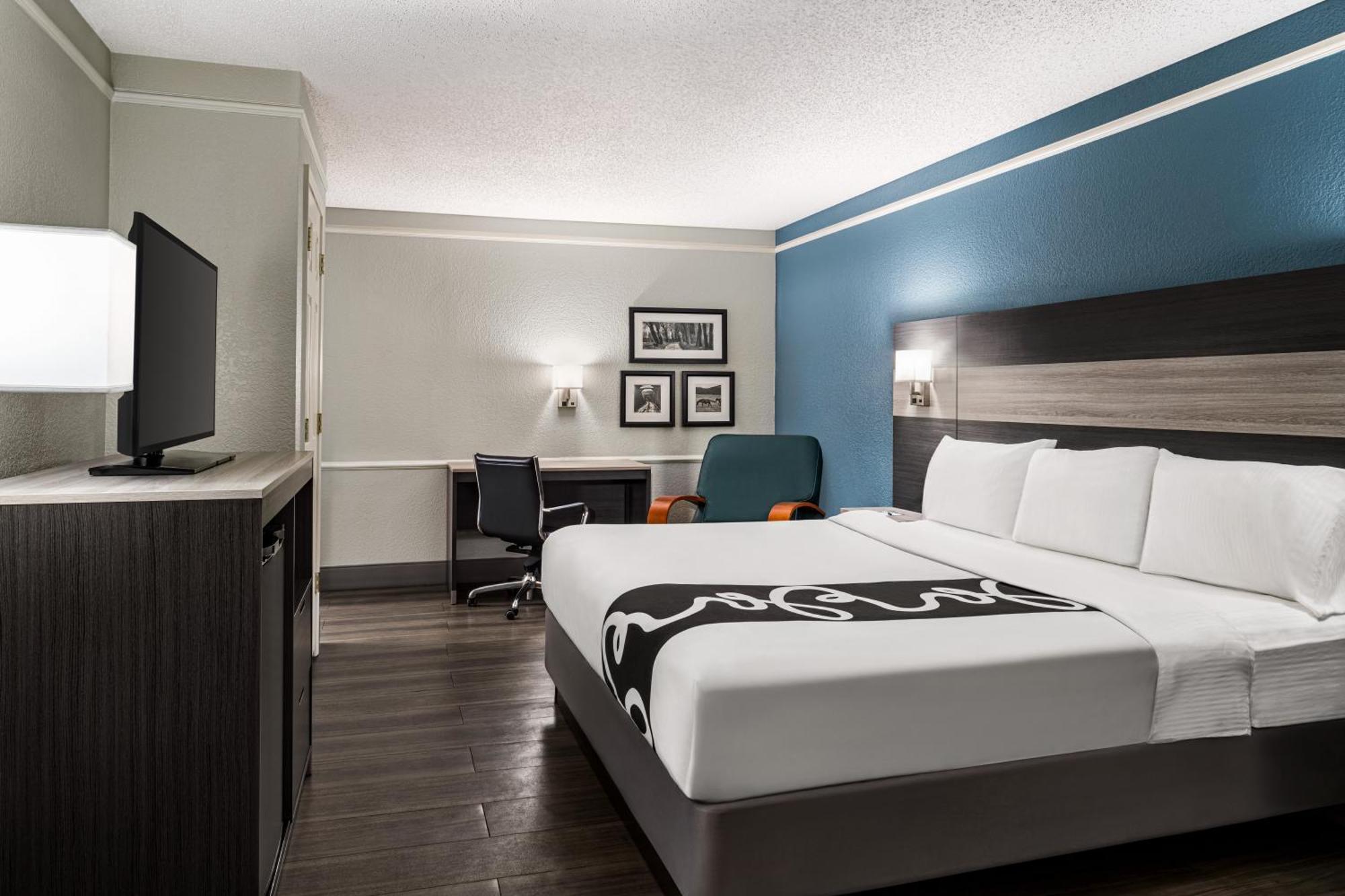 La Quinta Inn By Wyndham Victoria Εξωτερικό φωτογραφία
