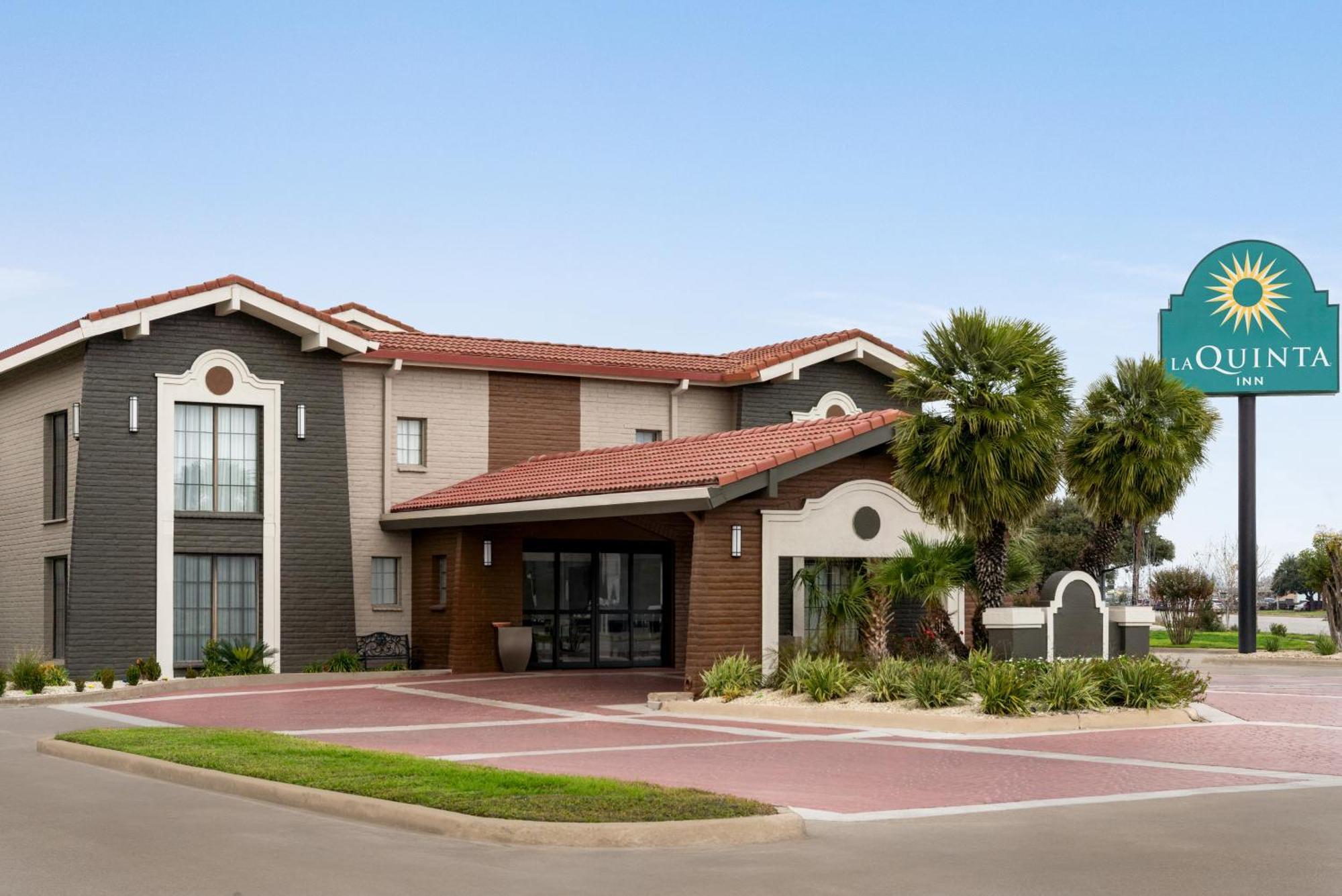 La Quinta Inn By Wyndham Victoria Εξωτερικό φωτογραφία