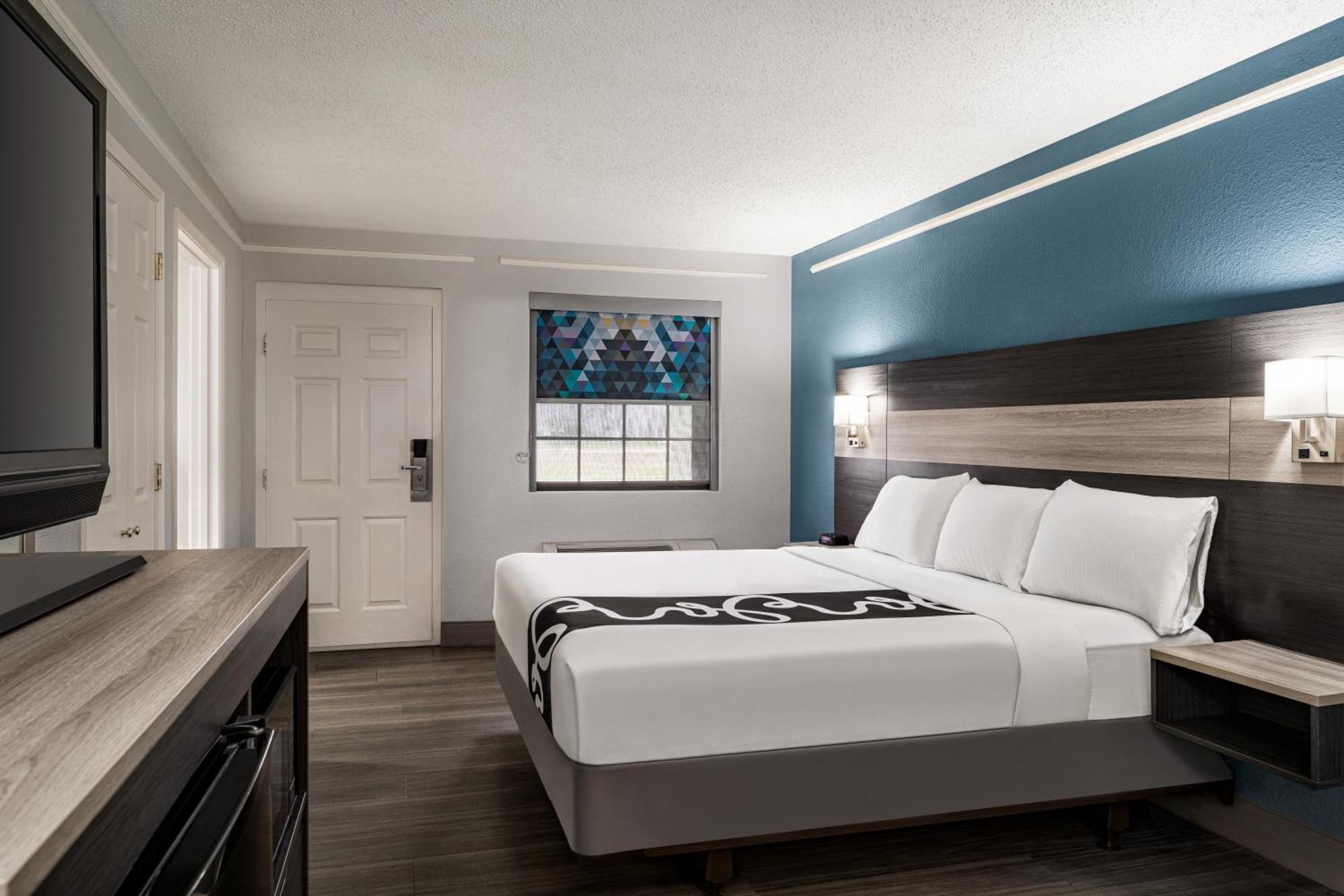 La Quinta Inn By Wyndham Victoria Εξωτερικό φωτογραφία