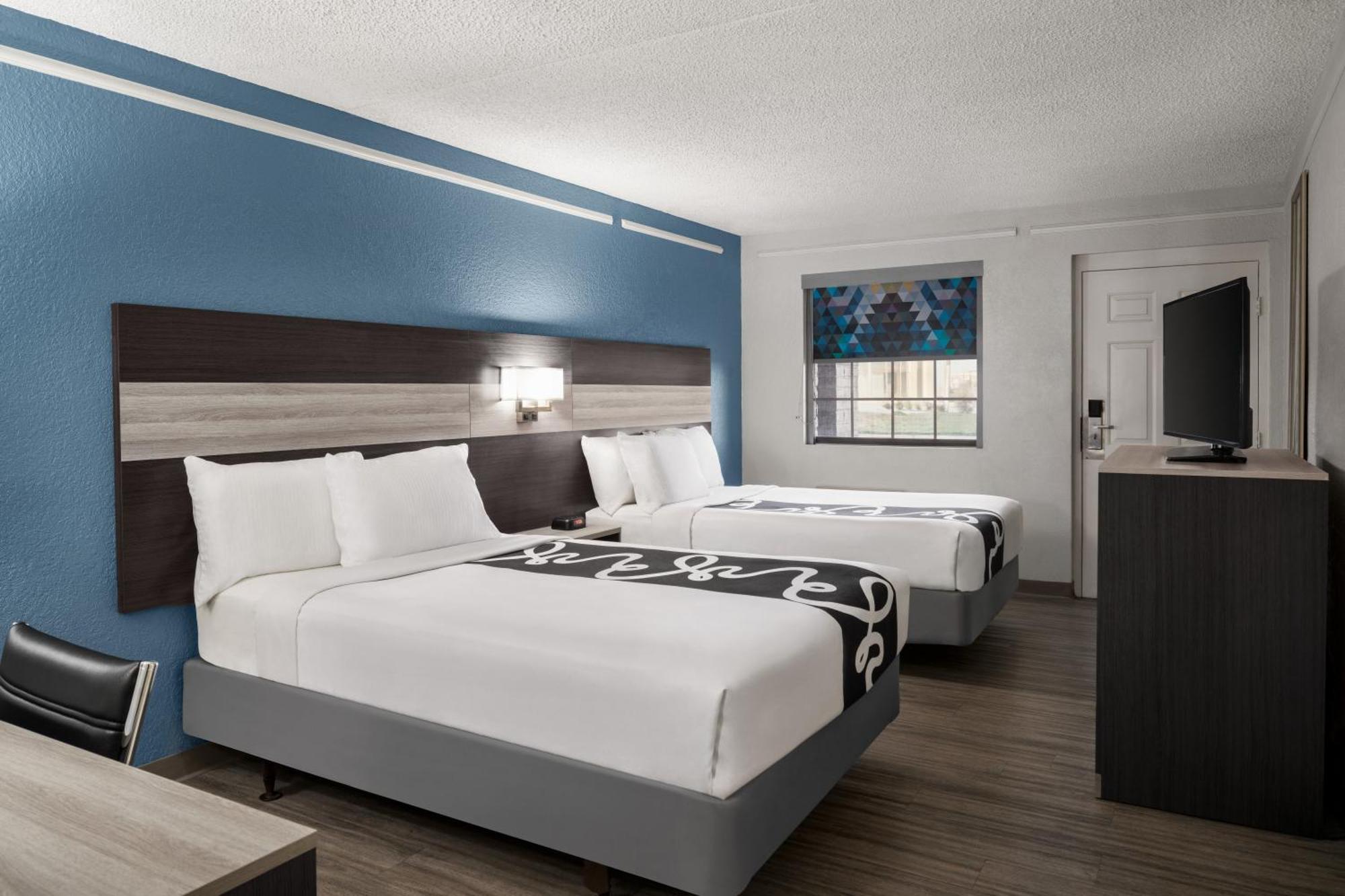 La Quinta Inn By Wyndham Victoria Εξωτερικό φωτογραφία